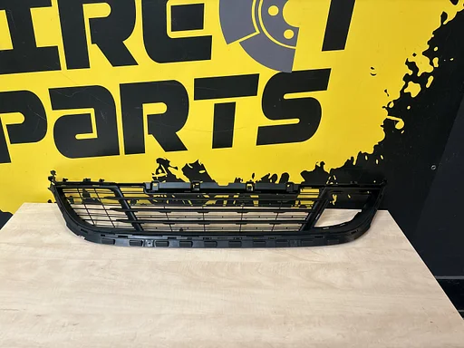 Peugeot 308 T9 (10/13-6/21) Voorbumperrooster midden (active/alure) Origineel! 9800498680 RESTPARTIJ!