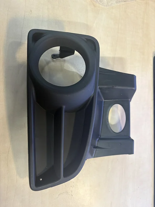 Fiat Panda (10/03-2/12) Voorbumperrooster Rechts (+ml) (zwart) Origineel! 735357172 RESTPARTIJ!