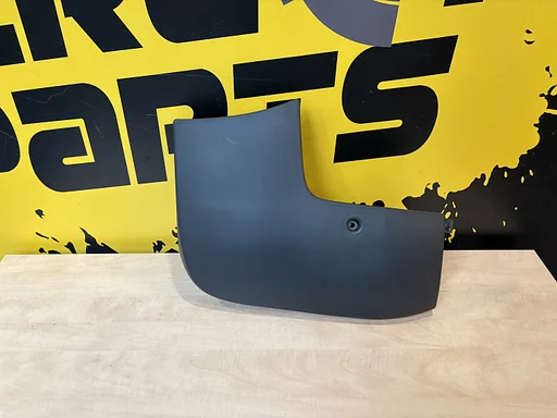 Renault Trafic (9/01-6/14) achterbumperhoek Links (zwart) MQ+ 10017202 RESTPARTIJ!