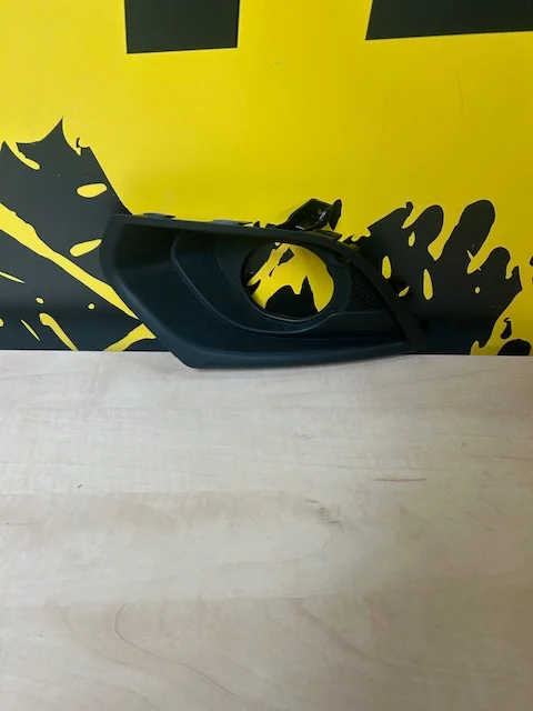 Opel Corsa E (12/14-07/19) VBUMPERROOSTER LI ZWRT +MSTL Origineel! 13450673 RESTPARTIJ! H