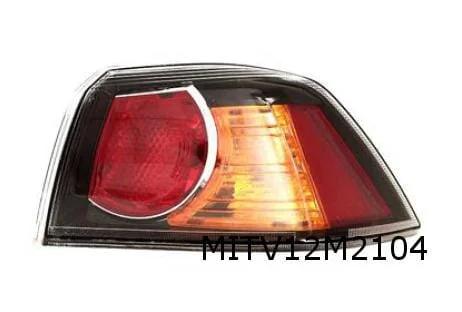 Mitsubishi Lancer Sedan achterlicht Rechts buiten (zwart) Origineel! 8330A624