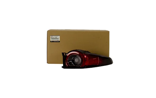 Mazda CX-30 achterlicht Rechts buiten (LED) (Signature Illumi)  Origineel!  DFR751150C