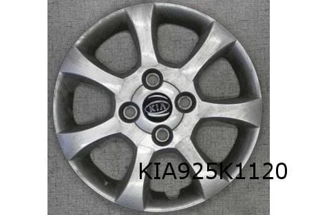 Kia Carens II Wieldop 15'' (zwart embleem)  Origineel! 1K2M237170