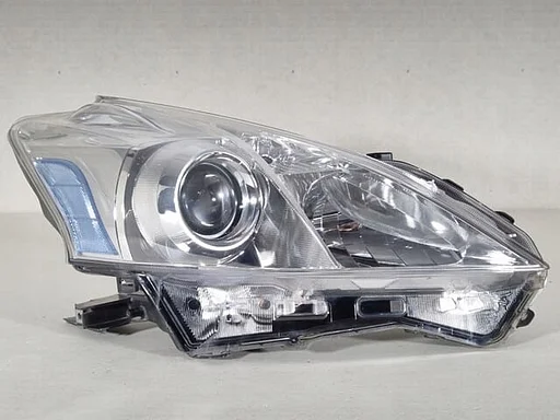 Toyota Prius+ Koplamp Rechts (halogeen) Origineel! 8113047420