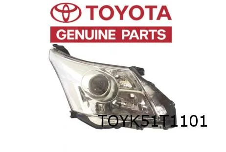 Toyota Avensis koplamp Links (halogeen) Origineel!  8117005311