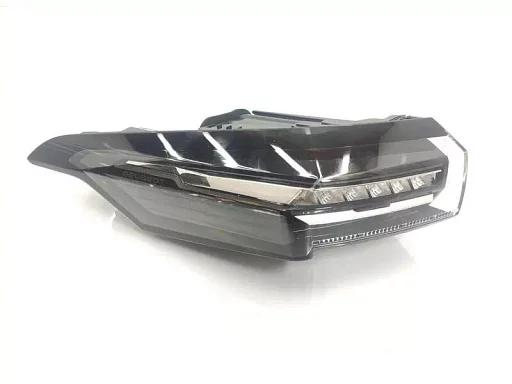 Peugeot 308 achterlicht L buiten (LED ECO) Origineel! 9835299480