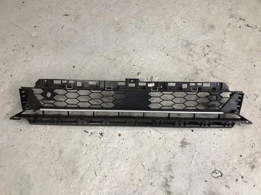 Audi Q2 81a bumper rooster voor pdc S-line