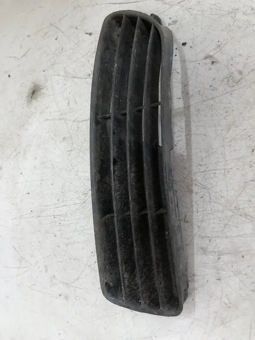 Audi A5 b5 bumperrooster links