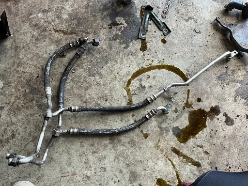 Audi V8 c3 typ 44 Olie leiding set