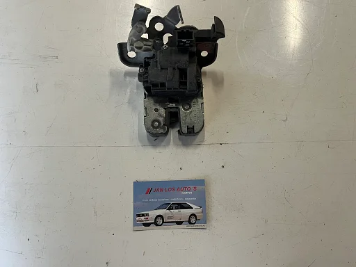 Kofferbakslot achterklep slotmechaniek Audi 8K9827505A