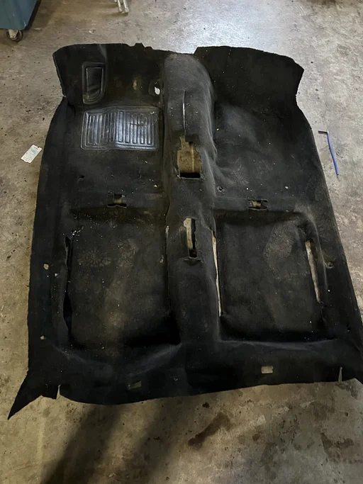 Audi 80 90 coupe  B2 typ81/85 vloermat tapijt