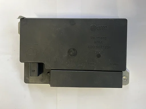 Comfort module Audi A8 D2 4D0907133A
