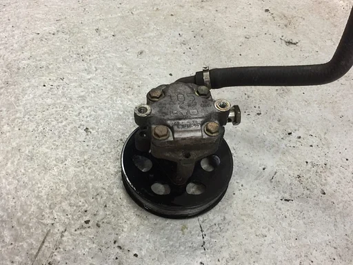 Stuurbekrachtigingspomp VW Passat B5 ('96-'00) 3D0145156L