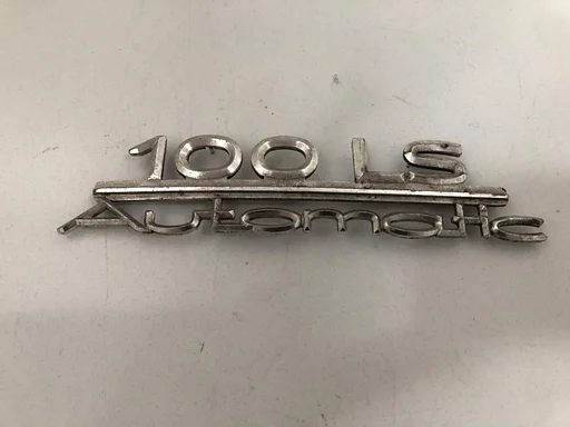 Embleem Audi 100 C1 ('73-'77) 803853745