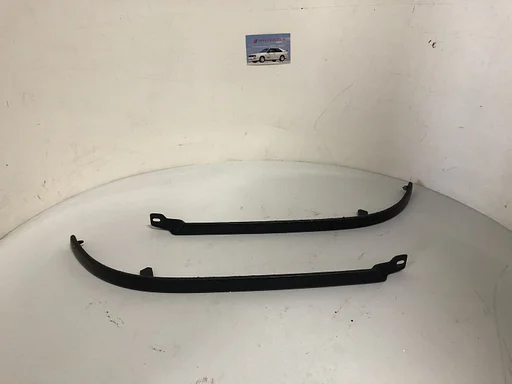 Koplamplijst links rechts Audi 80 B4 ('91-'95) 8A0853207A