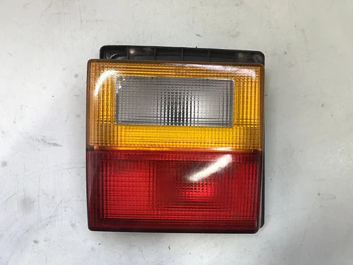Achterlicht linksbinnen Audi 80 B2 ('78-'86) 811945093