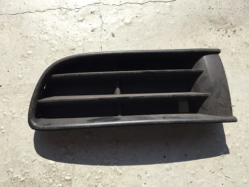 Bumperrooster links Volkswagen Polo 9N ('01-'05) 6Q0853665