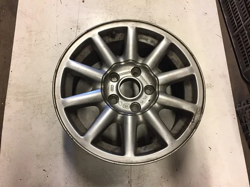 Velg Audi 100 C4 ('90-'94) 7Jx15 ET45 4A0601025B