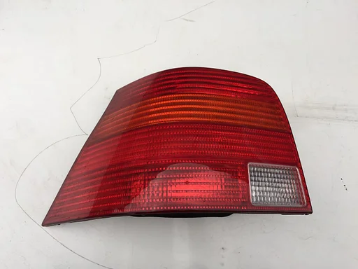 Achterlicht links Volkswagen Golf IV ('97-'04) 1J6945095AA