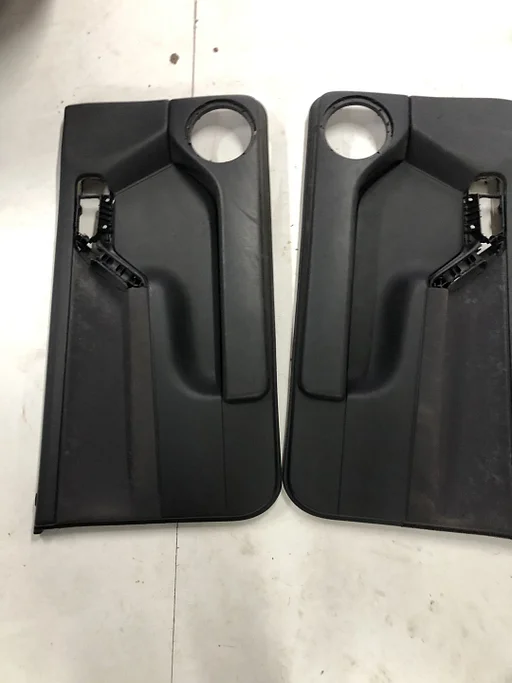 Deurpaneel VW Golf Cabrio zwart links /rechts