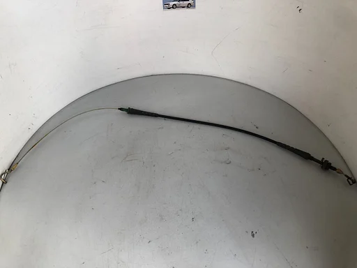 Gaskabel Audi Coupe GT B2 811721555