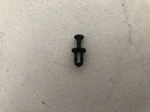 Klem clip motorkap 80 B3 B4 893823740