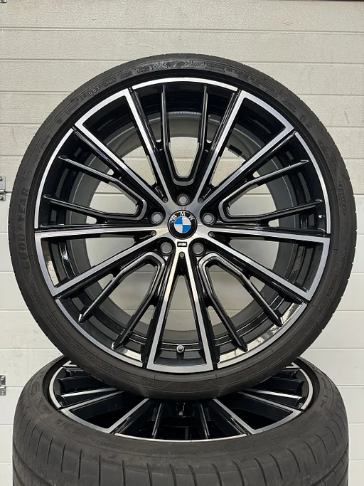 UNIEK 20’’ BWM 5 SERIE G30 G31 VELGEN ZOMERRBANDEN 732M*RFT ORIG