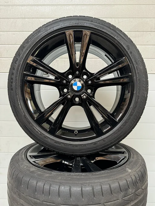 18” BMW 1 SERIE F20 F21 VELGEN ZOMERBANDEN ORIG RFT 385