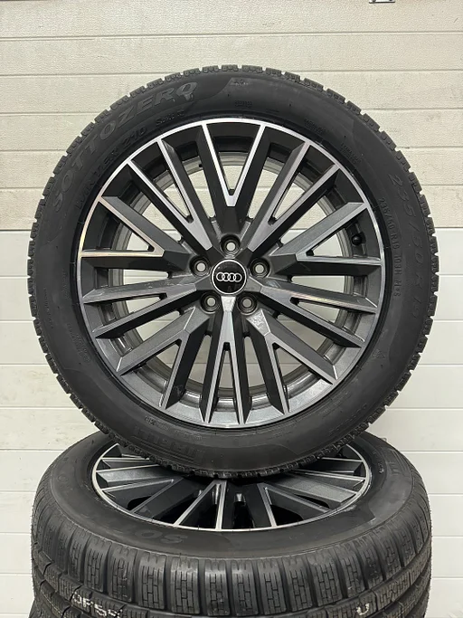 NIEUW 19’’ AUDI Q3 VELGEN WINTERBANDEN ORIG AUDI SPORT