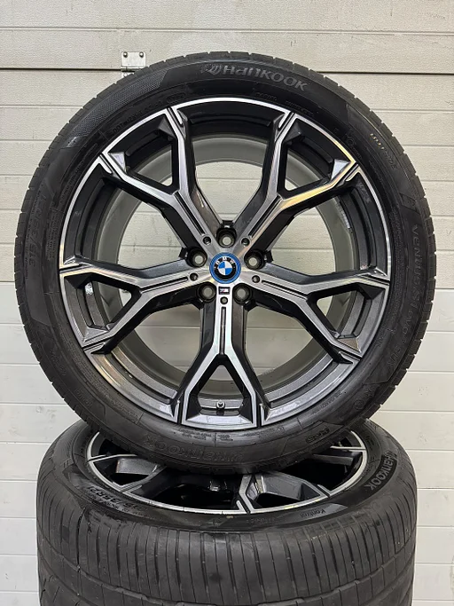 DEMO 21’’ BMW X5 X6 G05 G06 VELGEN ZOMERBANDEN ORIG 741M