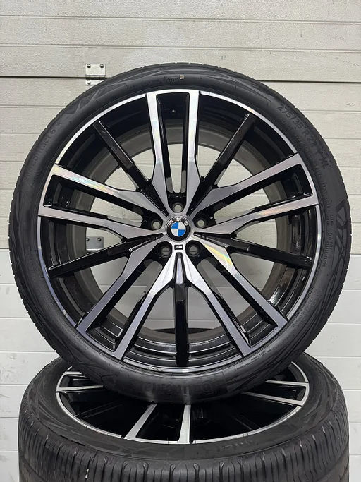 DEMO 22’’ BMW X5 X6 G05 G06 VELGEN ZOMERBANDEN ORIG SET TPMS 742M
