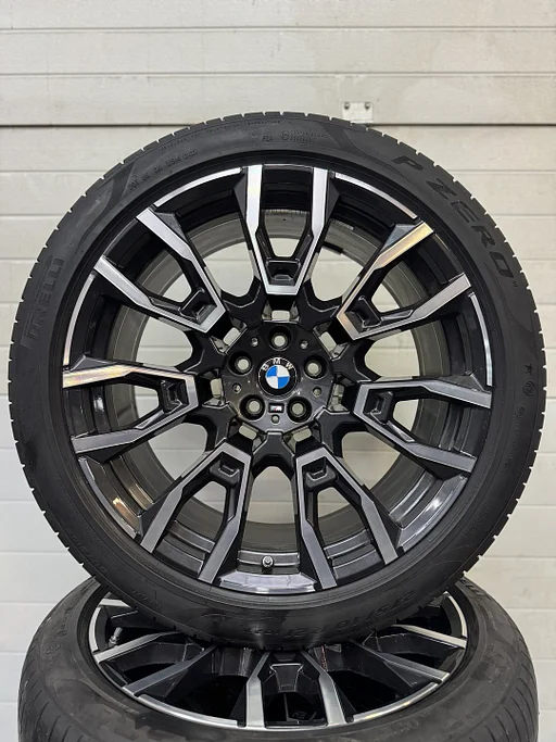 DEMO 21’’ BMW X5 X6 G05 G06 VELGEN ZOMERBANDEN ORIG 915m