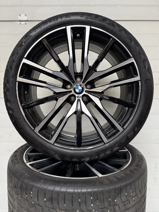 DEMO 22’’ BMW X5 X6 G05 G06 VELGEN ZOMERBANDEN ORIG SET TPMS 742M