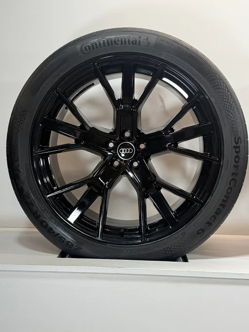 NIEUW 22” AUDI Q8 RSQ8 ETRON VELGEN ZOMERBANDEN ORIGINEEL