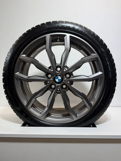 18’’ BMW 1 SERIE F40 F41 VELGEN WINTERBANDEN ORIG TPMS 711m