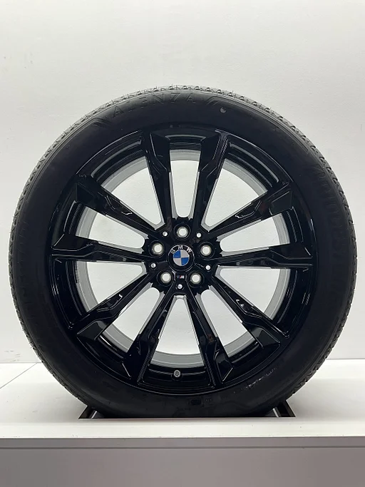 DEMO 20’’ bmw X3 G01  X4 G02 IX3 G08 VELGEN ZOMERBANDEN TPMS 699M* RFT BLACK