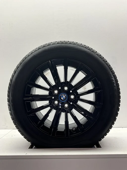 17’’ DEMO BMW IX1 X1 U11 X2 U10 VELGEN WINTERBANDEN ORIG 833 *TPMS