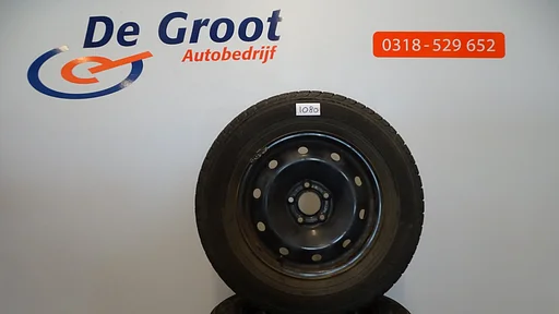 Zomerwielen / zomerbanden 215/70/16 Hyundai ix35