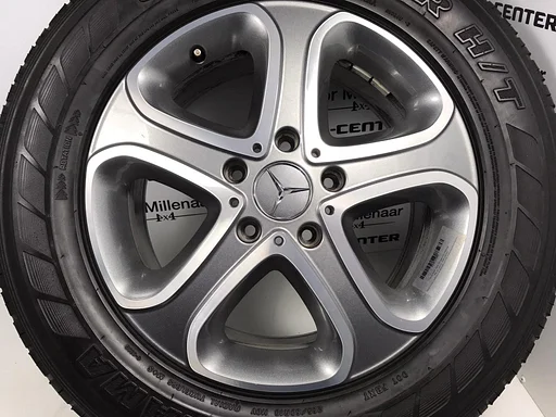 Mercedes-Benz Wielenset A4634012802 Yokohama Geo H/T 265/60/R18 110V M+S 7,5Jx18 ET63 velgen/banden G klasse Adv3