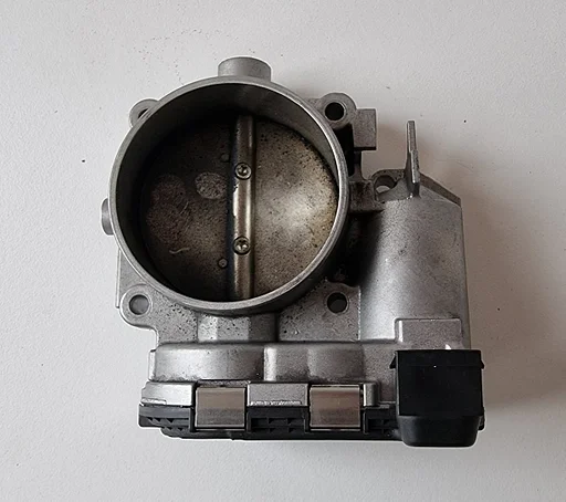 Mercedes Benz Throttle Body A1561410225