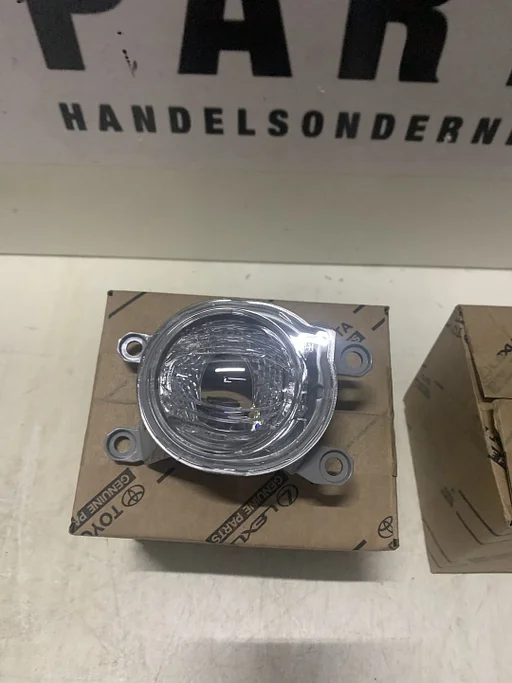Toyota C-Hr mistlamp rechts origineel 81210-02190