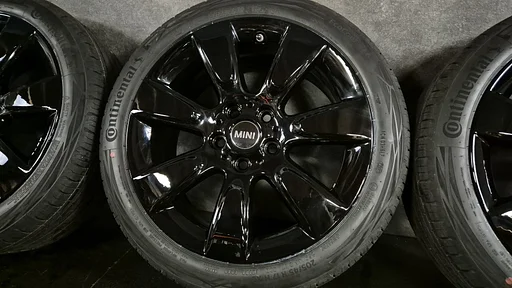 17 inch Mini Clubman F54 F55 F56 JCW 528 Zomerbanden NIEUW