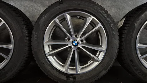 17 inch BMW 5 Serie G30 G31 Styling 631 G26 Winterbanden DEMO