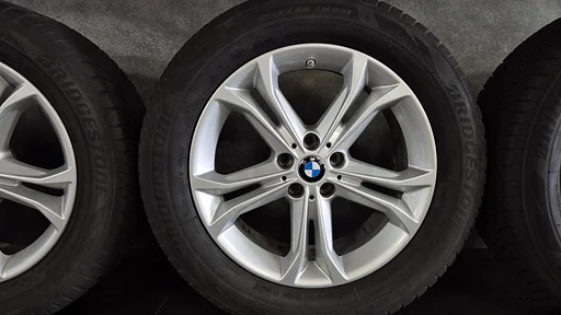 18 inch BMW X3 X4 G01 IX3 IX4 G02 225 60 18 Winterbanden 688