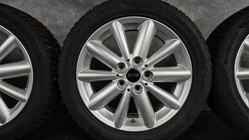 16 inch Mini Cooper One Clubman F54 F55 F56 winterbanden