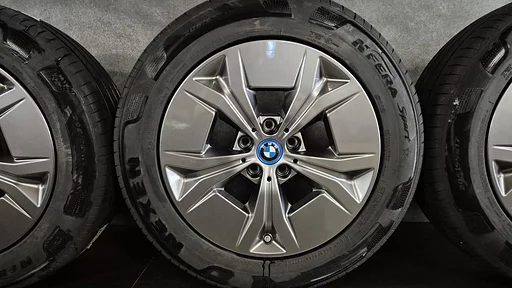 BMW X1 U11 iX1 U11 X2 U10 17 Inch Styling 864 Zomerbanden