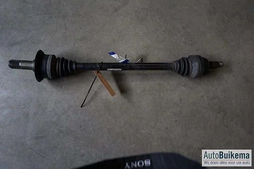 Origineel BMW  7-Serie F01 Aandrijfas rechts.