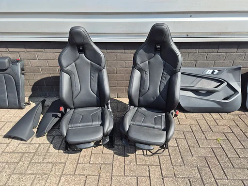 BMW F40 Compleet M - Sportinterieur
