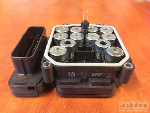 Originele BMW 5, 6, en 7 Serie Reparatie kit voor ABS Regelmodule NIEUW