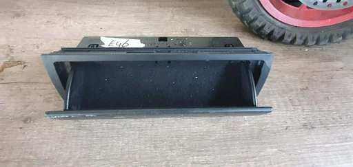 Opberg vak middenconsule BMW 3-serie E46